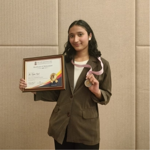 rizma raut CA topper